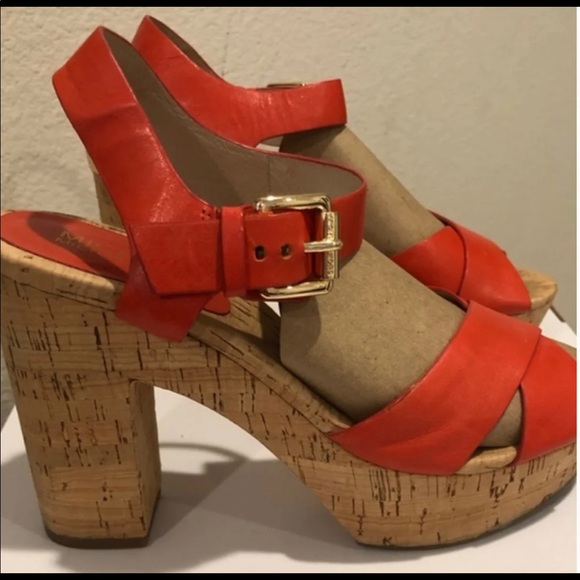 Michael Kors Platform Leather Heels 👠 7,5 - Picture 3 of 6